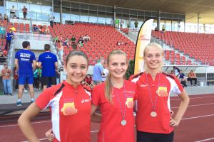 Unsere erfolgreichen Badischen Meisterinnen über 2000m und Hochsprung