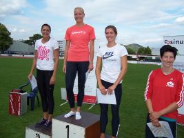 Moa Hjelmer (SWE) bei der Siegerehrung